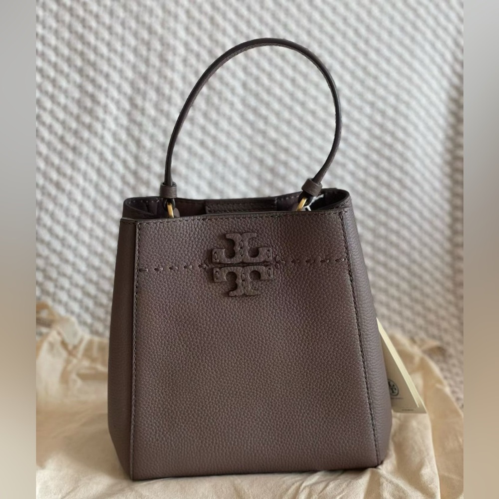 Brand New Tory Burch McGraw Small Bucket Bag